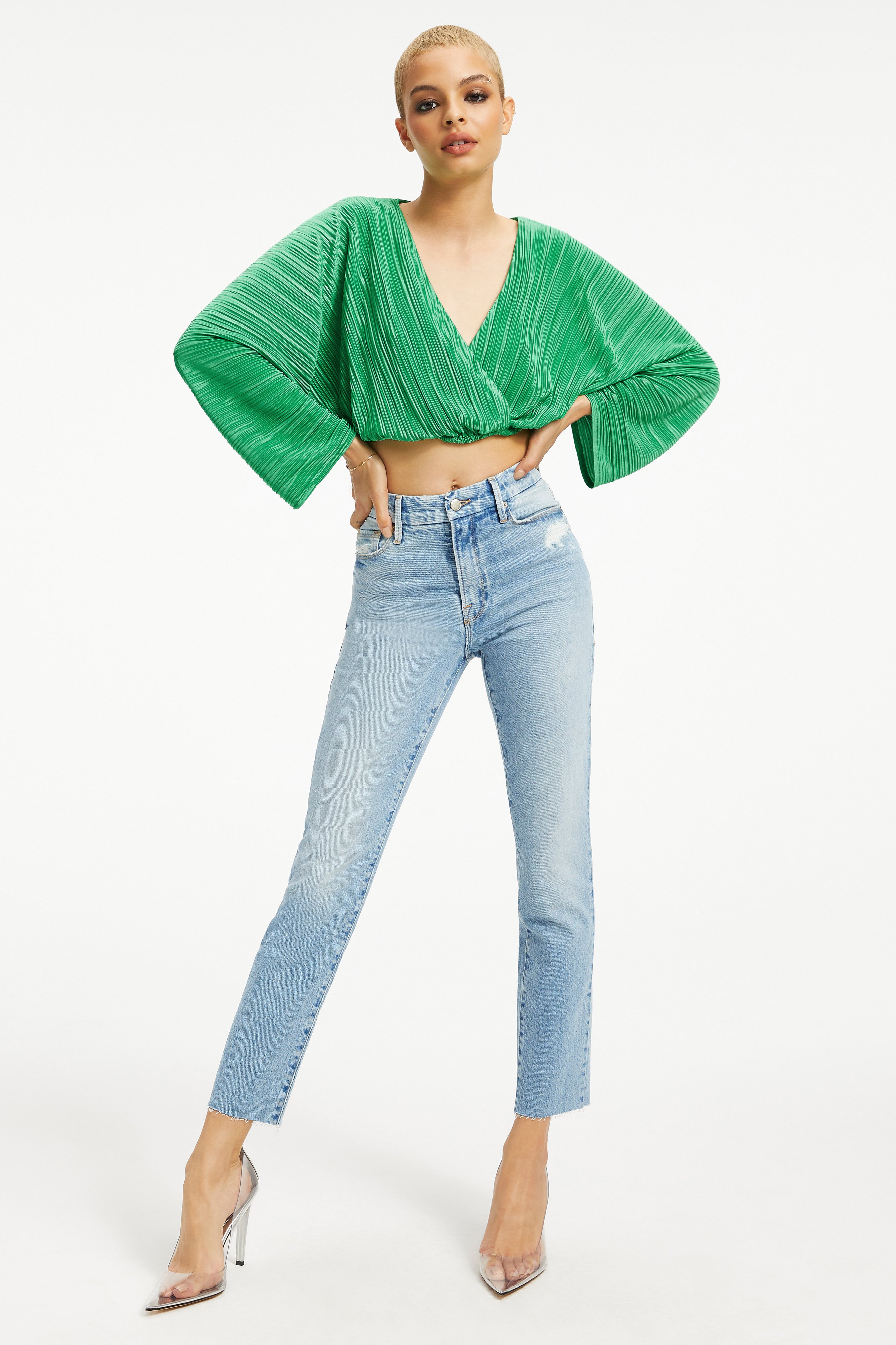 ALWAYS FITS PLISSÉ SCULPTED TOP in SUMMER GREEN002 styled with our ALWAYS FITS PLISSÉ WIDE LEG PANTS in SUMMER GREEN002,
