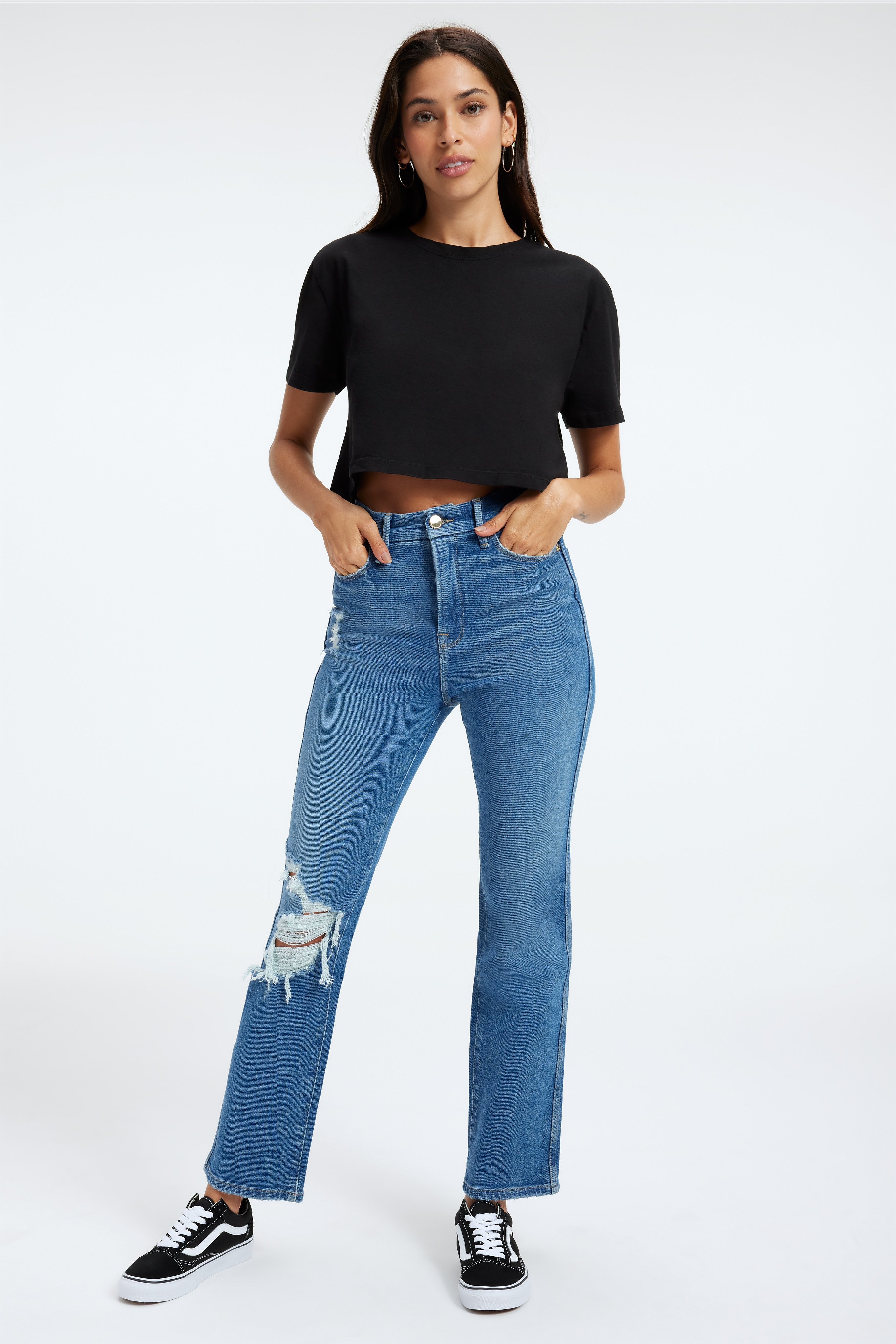 GOOD CURVE STRAIGHT JEANS in BLUE312 styled with our COTTON CROPPED TEE in BLACK001, or COTTON CROPPED LONG SLEEVE TEE in BLACK001