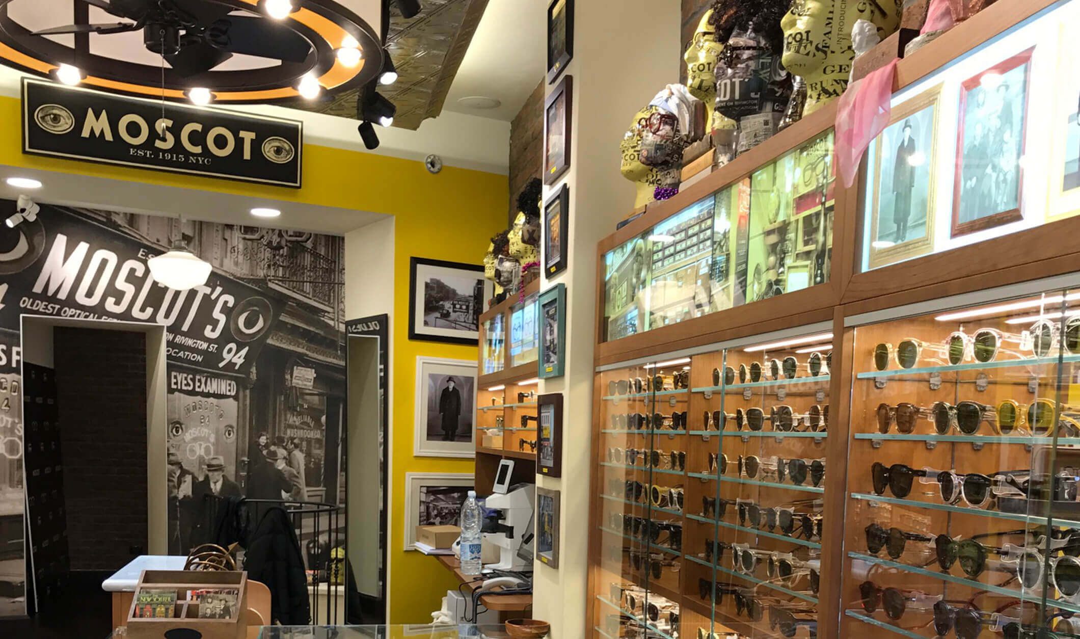 The MOSCOT Cola di Rienzo Shop interior 2