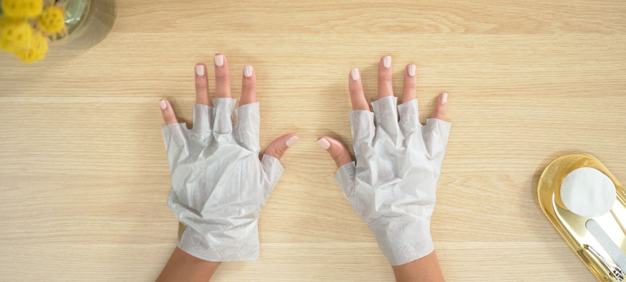 Collagen Gloves With Argan Oil - A Manicure in a Glove™ Trio