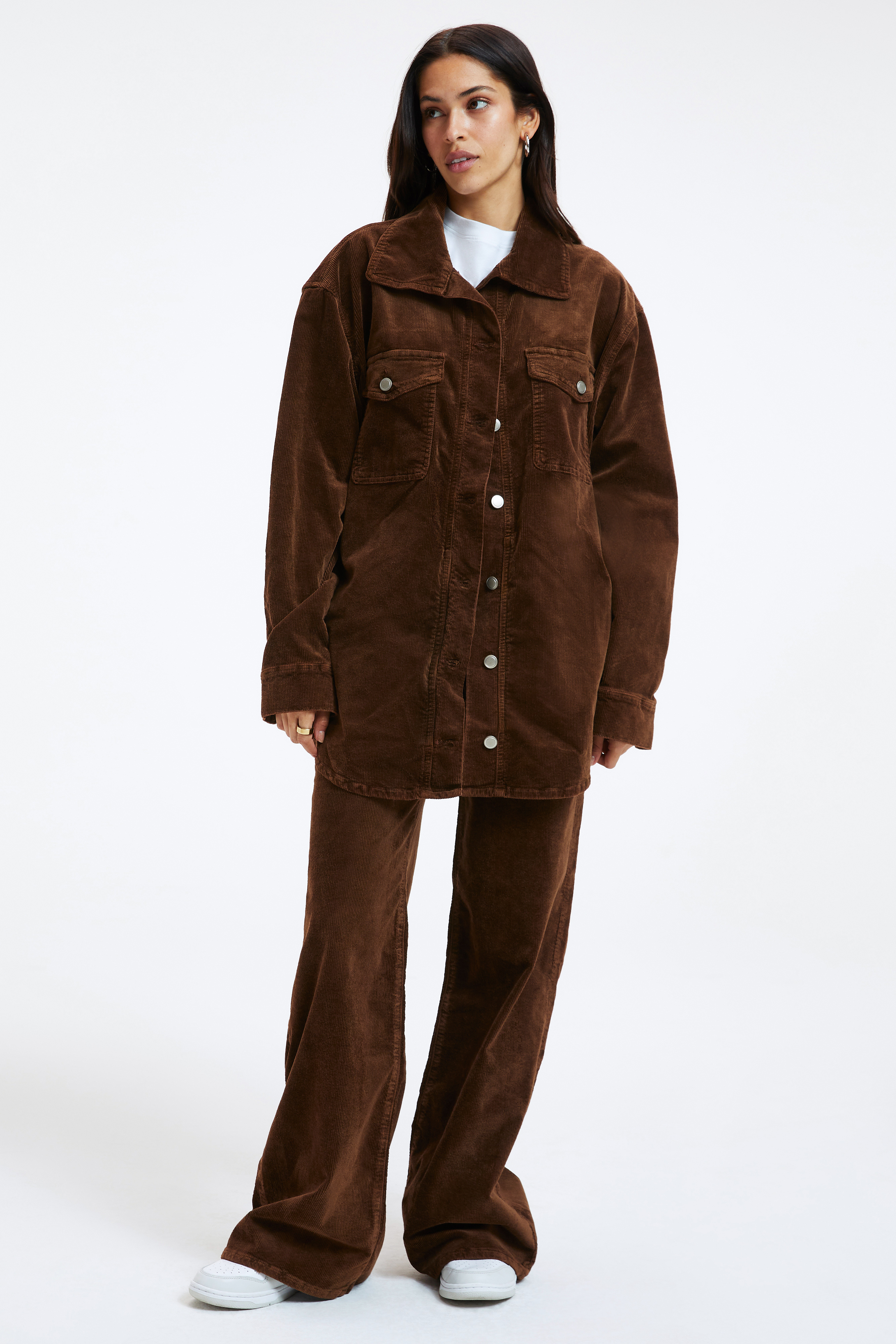 CORDUROY SHACKET in MOCHA001 styled with our GOOD SKATE CORDUROY PANTS in MOCHA001, GOOD CLASSIC CORDUROY PANTS in MOCHA001, or COTTON RELAXED CREW NECK in WHITE001