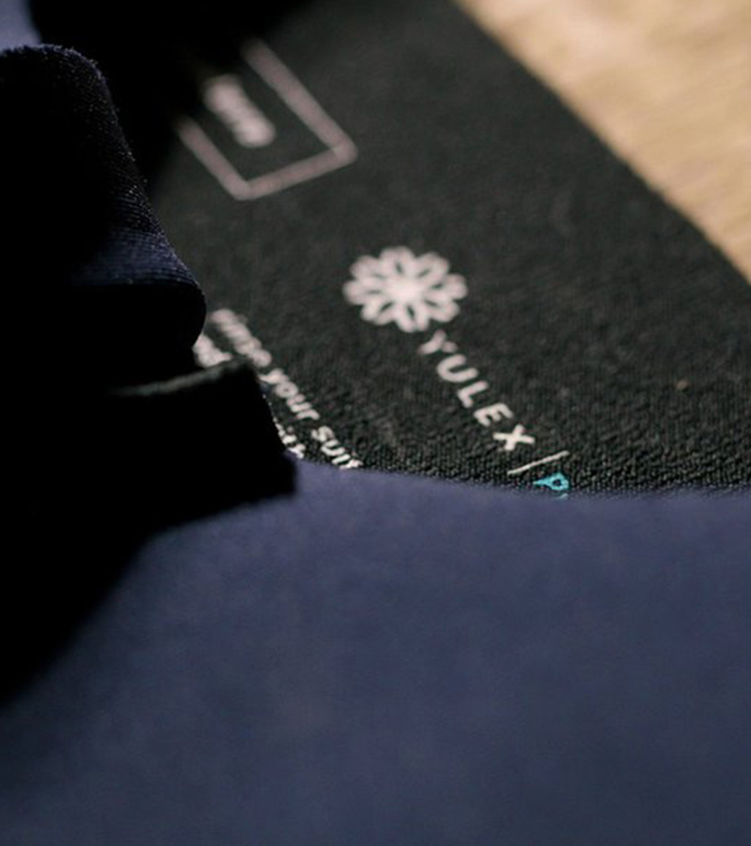 Made from: Yulex pure® natural rubber fabric