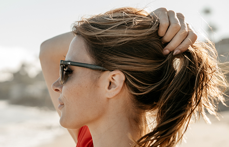 Sunglasses size on model