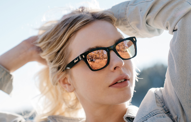 Sunglasses size on model