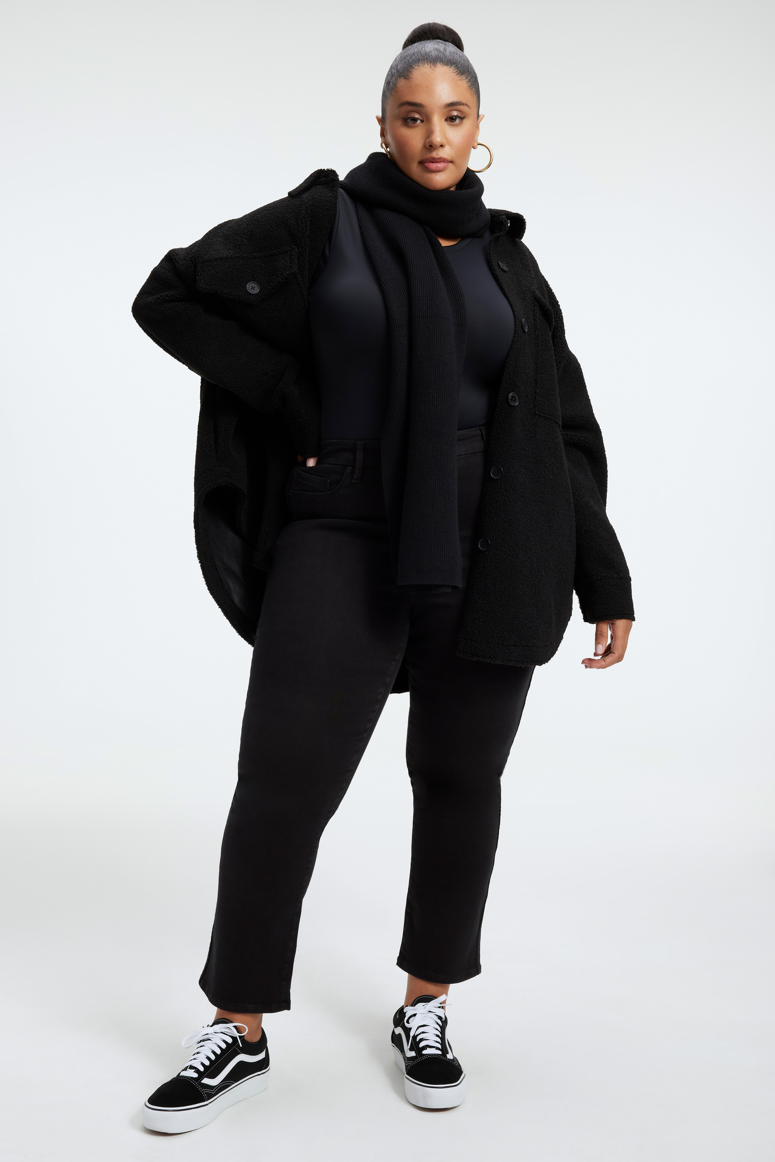 GOOD KNIT SCARF in BLACK001 styled with our GOOD CLASSIC BOOTCUT JEANS in BLACK162, SHERPA SHACKET in BLACK001, or GOOD KNIT BEANIE in BLACK001