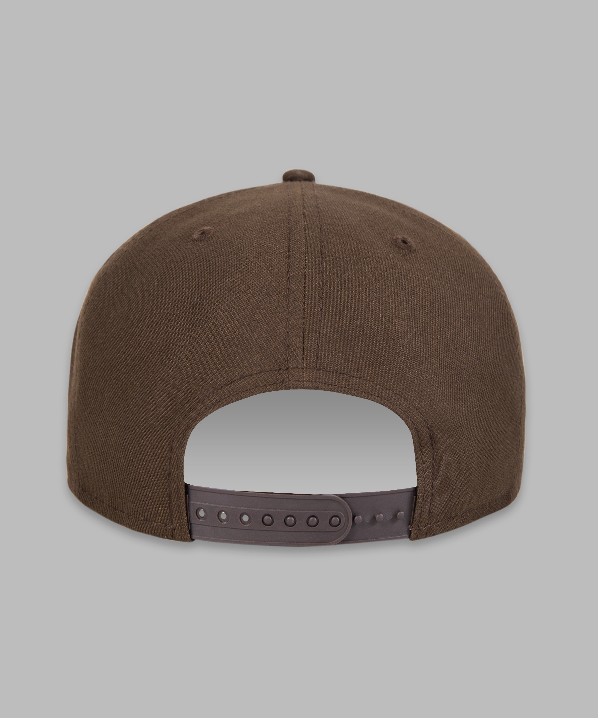 Walnut Crown 9Fifty Snapback Hat — embroidery area