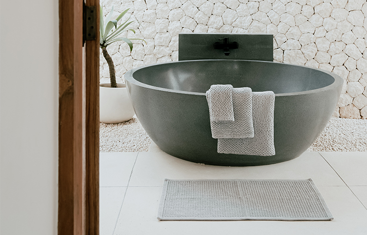 https://cdn.accentuate.io/6893736394794/1673345774857/Faq-Bath-Mat_750x480.jpg?v=1673345774857