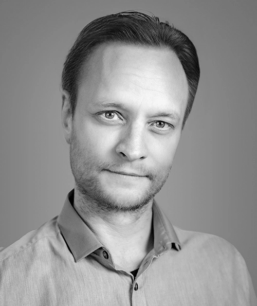 Michael Frost