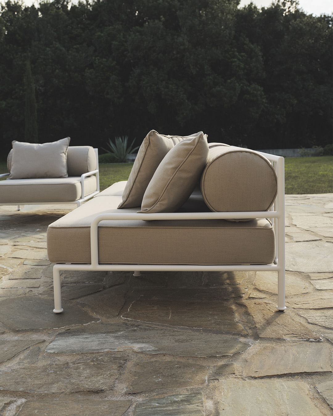 Outdoor Rowe Sofa