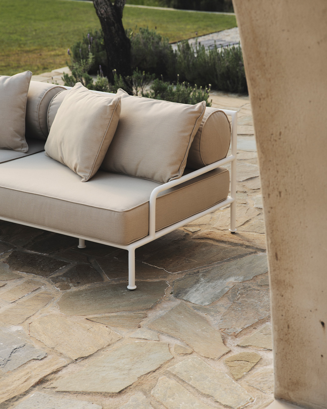 Outdoor Rowe Sofa