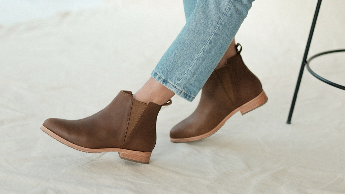 Nisolo Everyday Chelsea Boot Brown