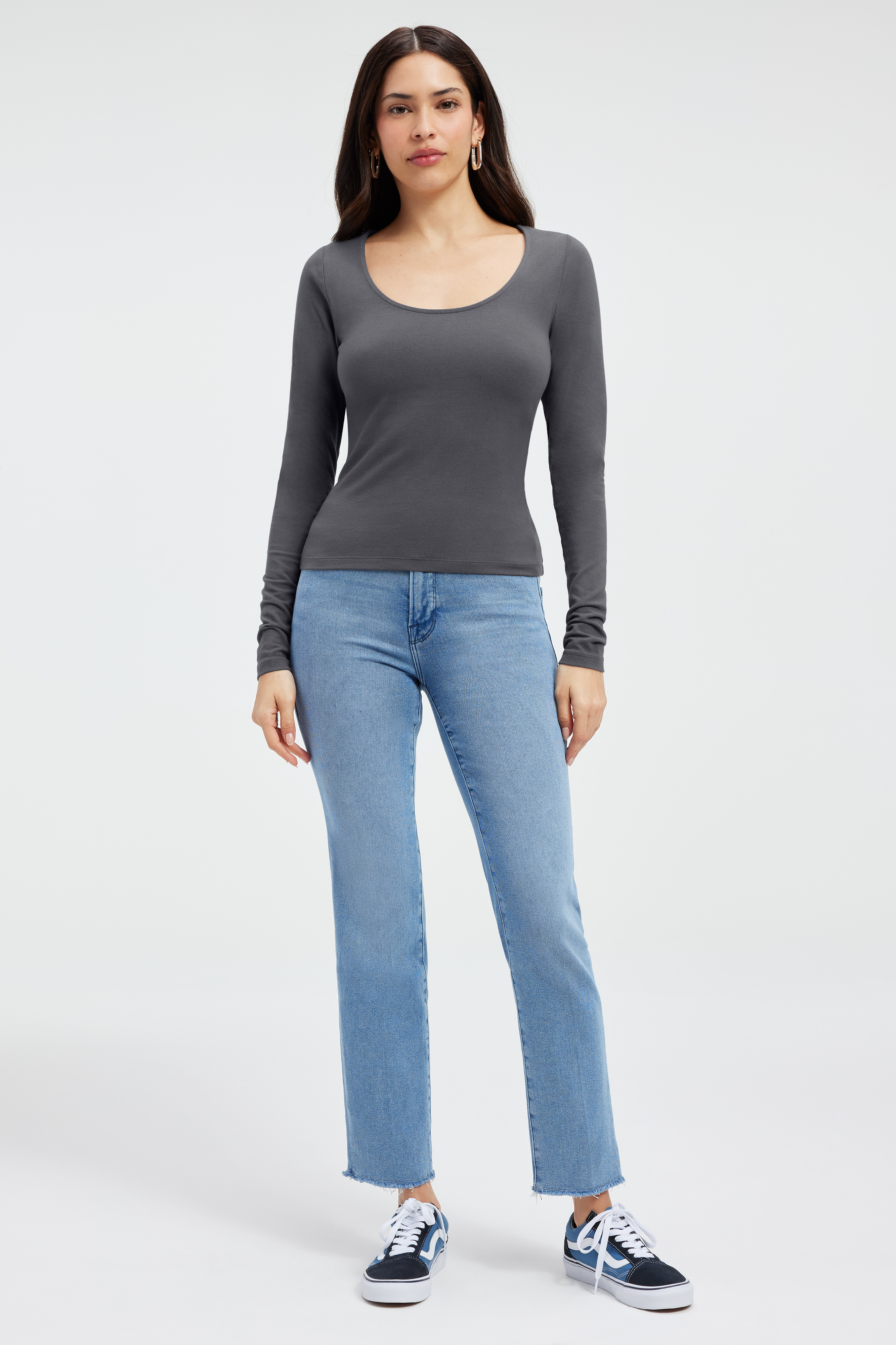 SUPER STRETCH LONG SLEEVE in CARBON styled with our GOOD STRAIGHT SPLIT POCKETS in BLUE449, GOOD STRAIGHT JEANS in BLUE449, or GOOD WAIST SKINNY JEANS in INDIGO402