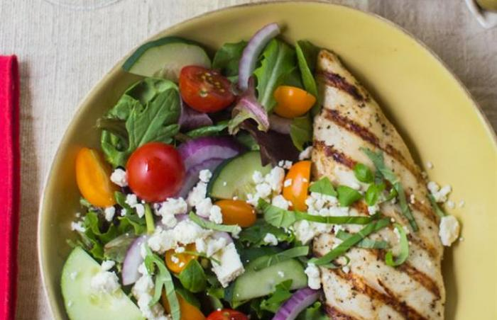 7 Healthy Cast Iron Recipes for The New Year