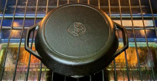 What is cast iron seasoning?