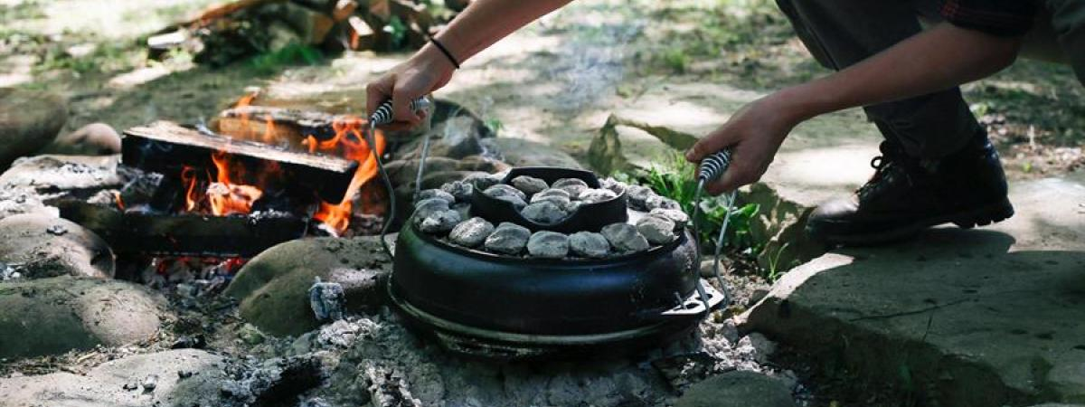 Cast Iron Gifts for Dads Who Cook