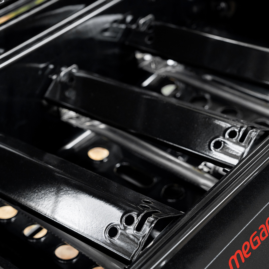 3 stainless steel burners