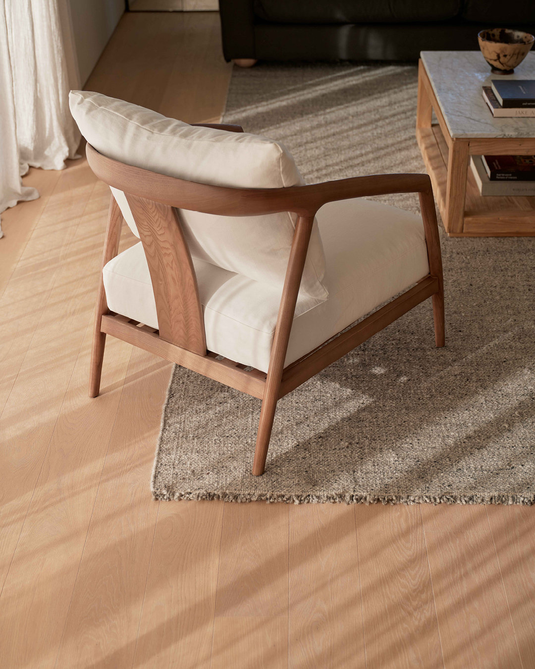 Caramel Maki Armchair