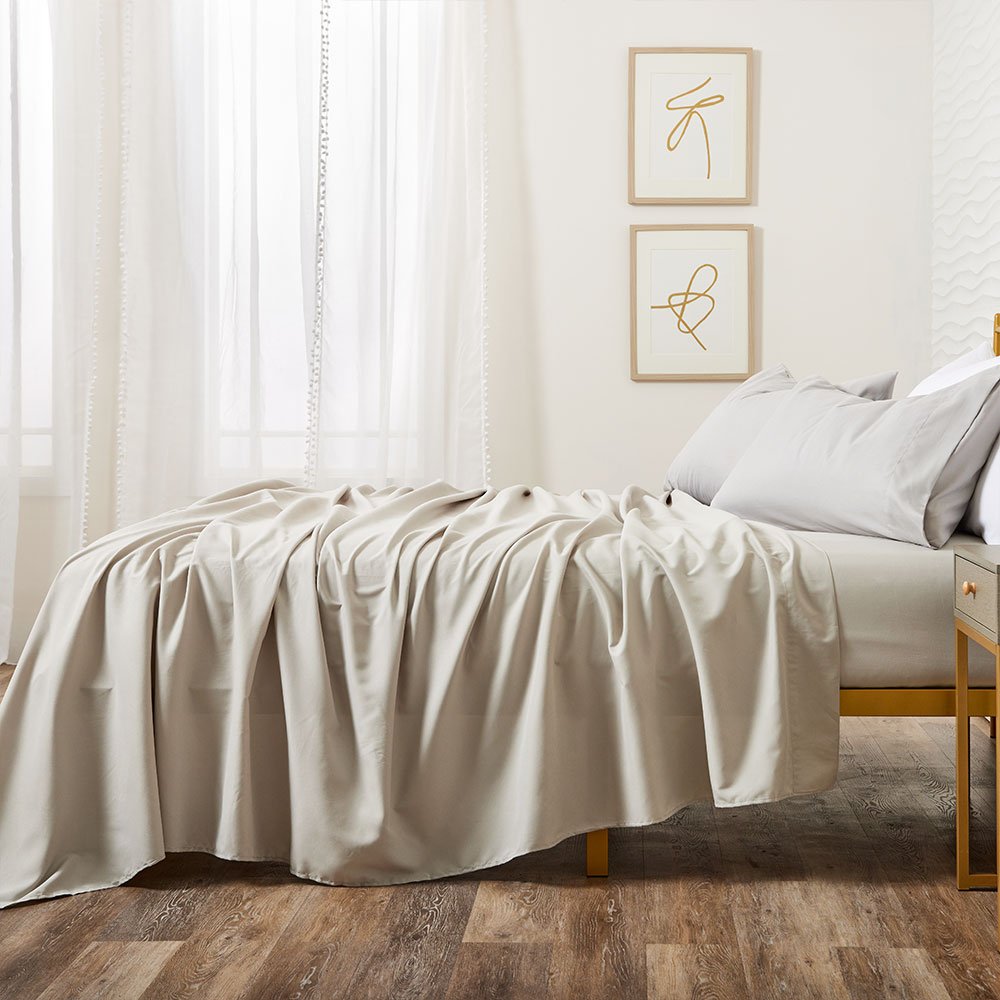 Luxury Inn Black Premium Ultra Soft 4 Piece Bed Sheet Set
