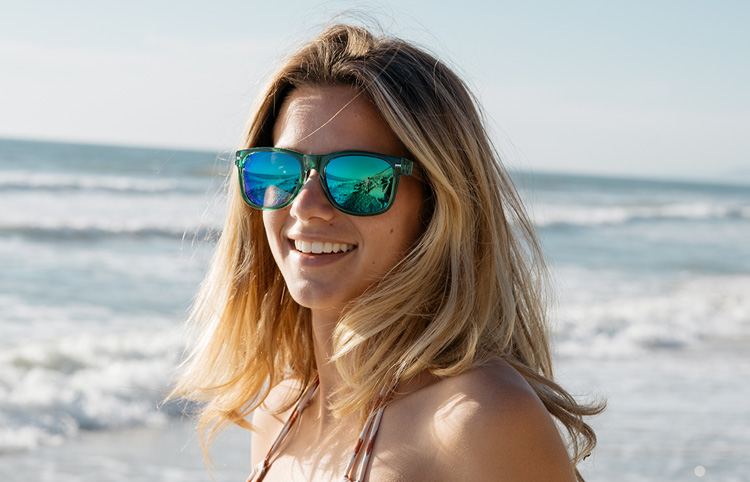 Sunglasses size on model