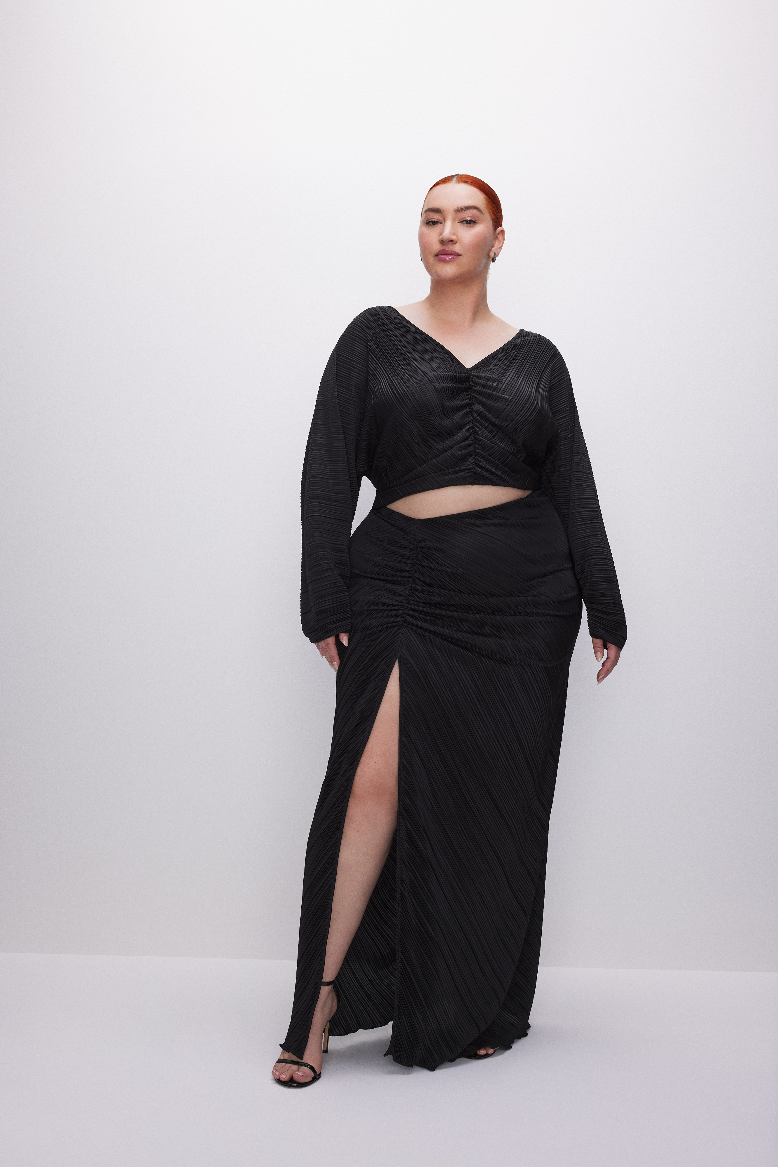 Styled with ALWAYS FITS PLISSÉ RUCHED TOP | BLACK001