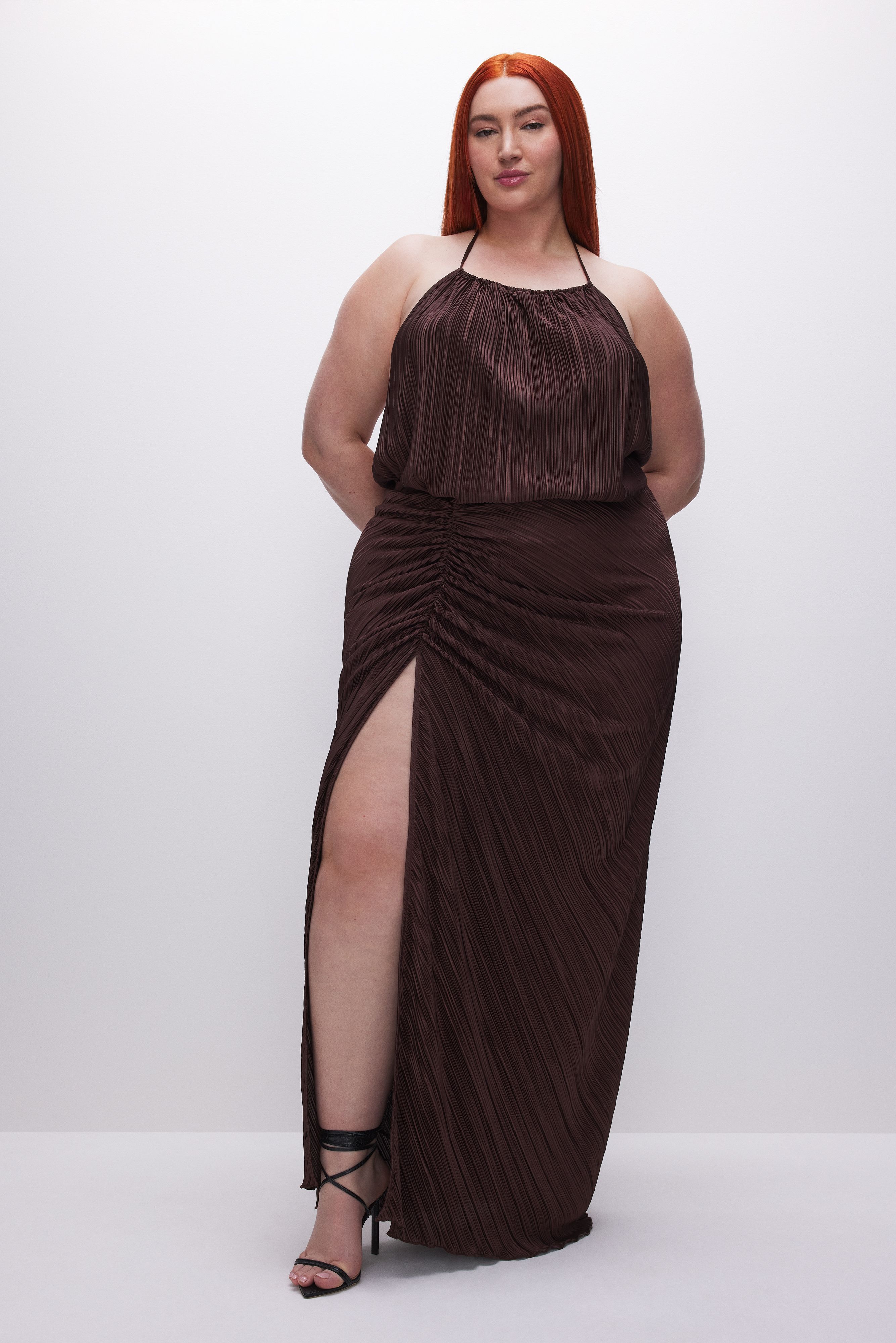 Styled with ALWAYS FITS PLISSÉ MAXI SKIRT | DARK COCOA001