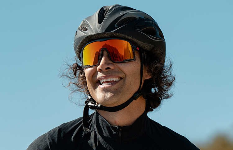 Sunglasses size on model
