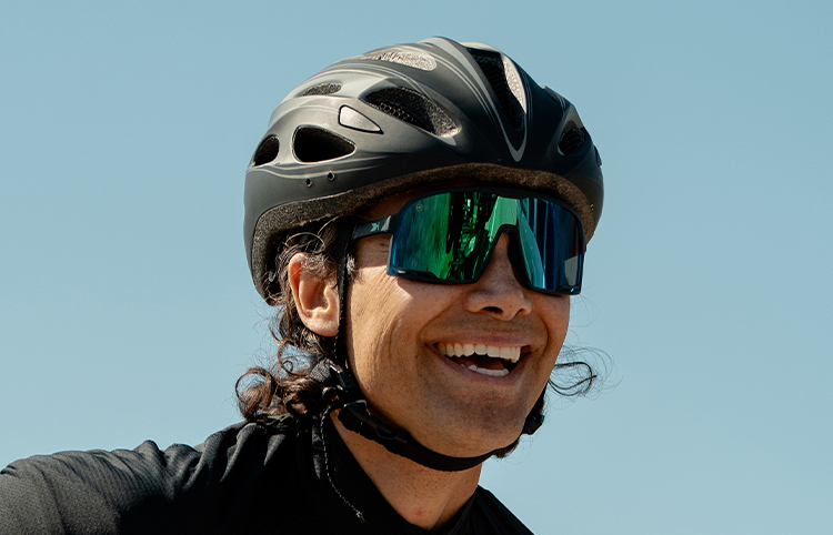 Sunglasses size on model