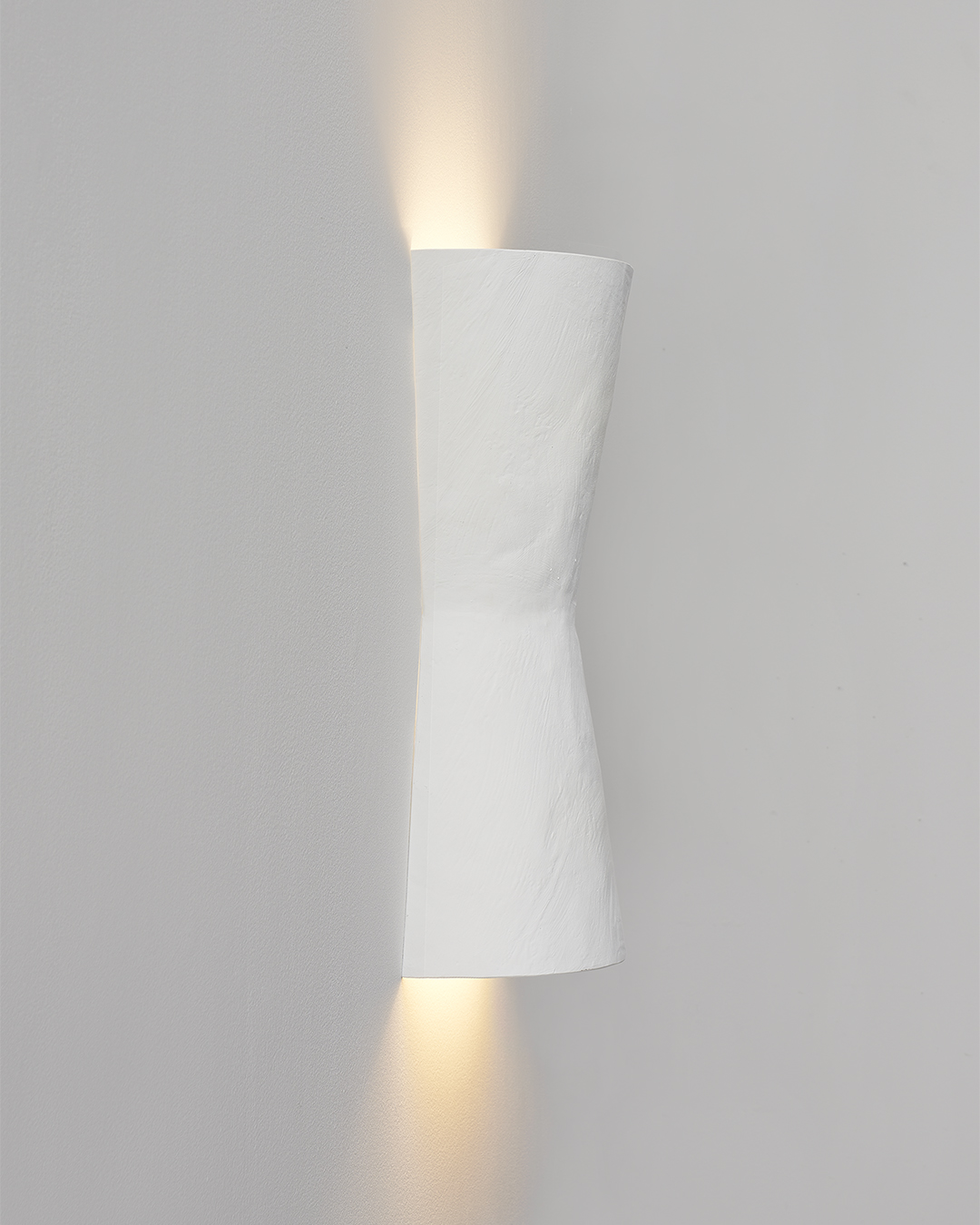 Hourglass Owan Wall Sconce