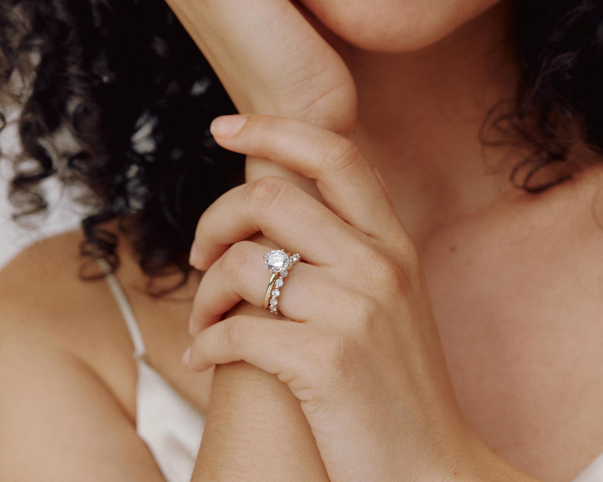 The Domed Solitaire — Oval