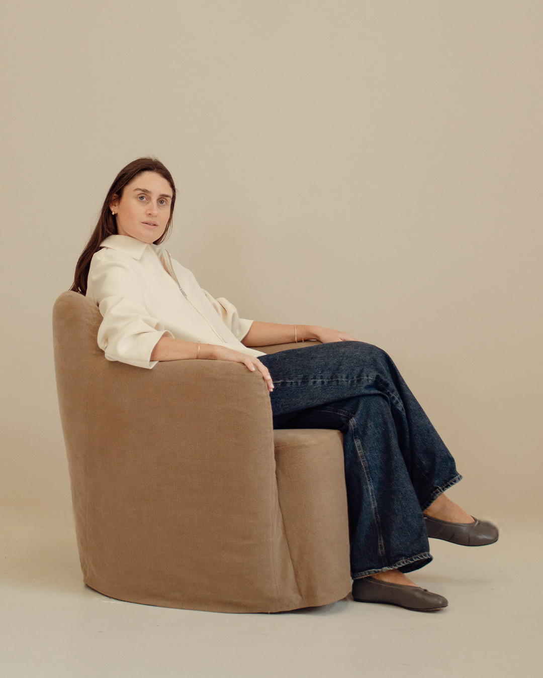 Tulla Swivel Armchair