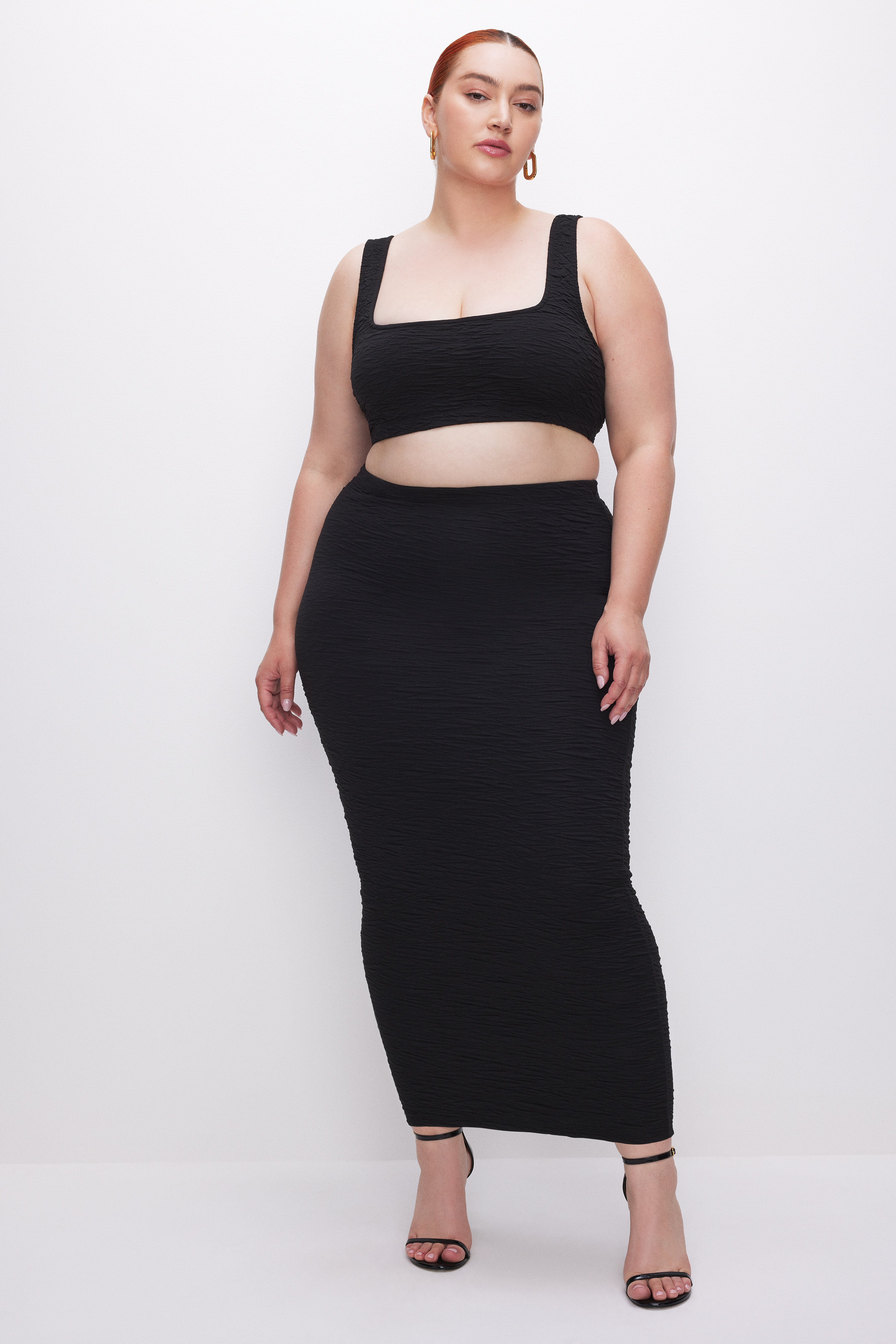 Styled with SCRUNCHIE MAXI SKIRT | BLACK001
