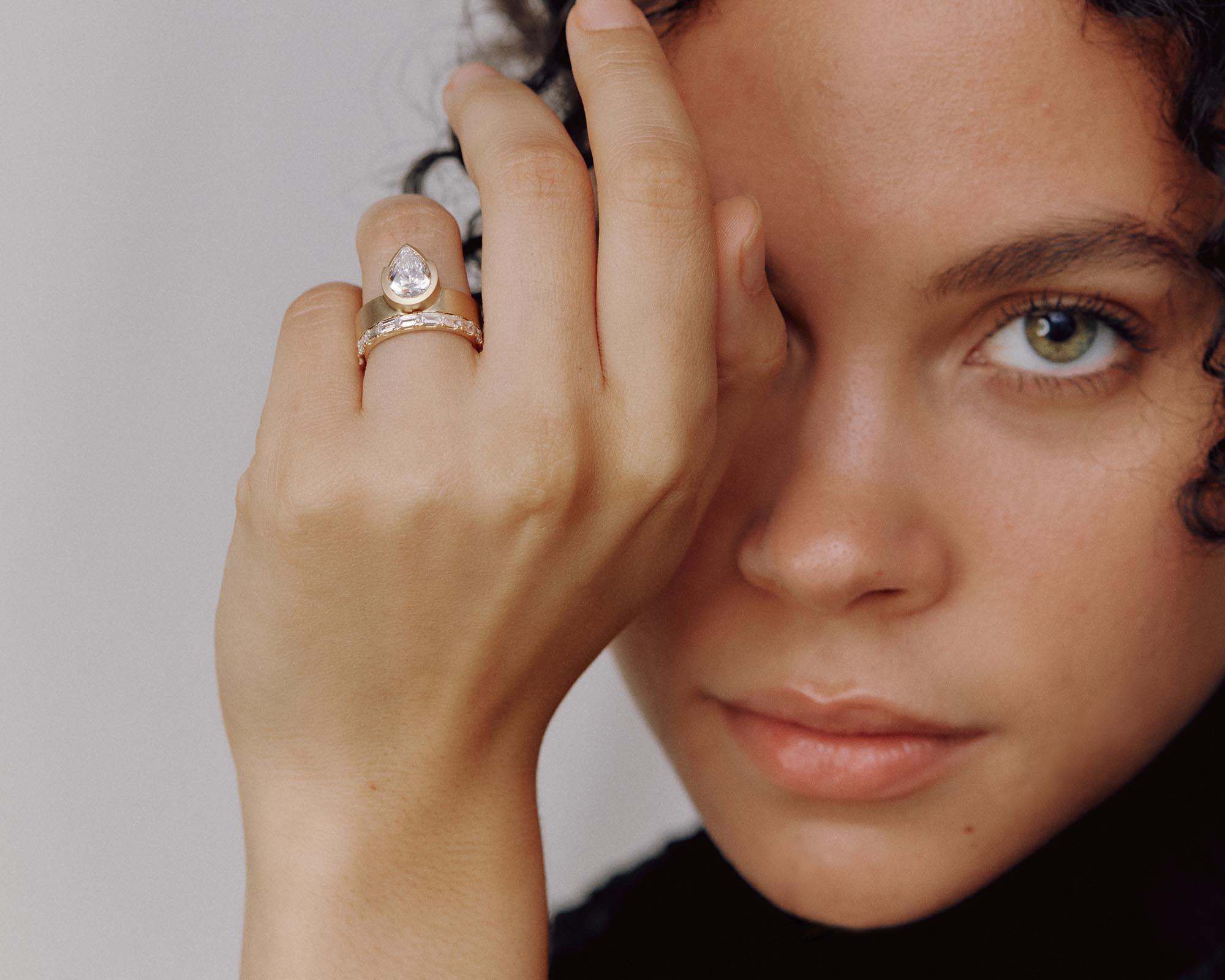 Half bezel diamond ring Clearance