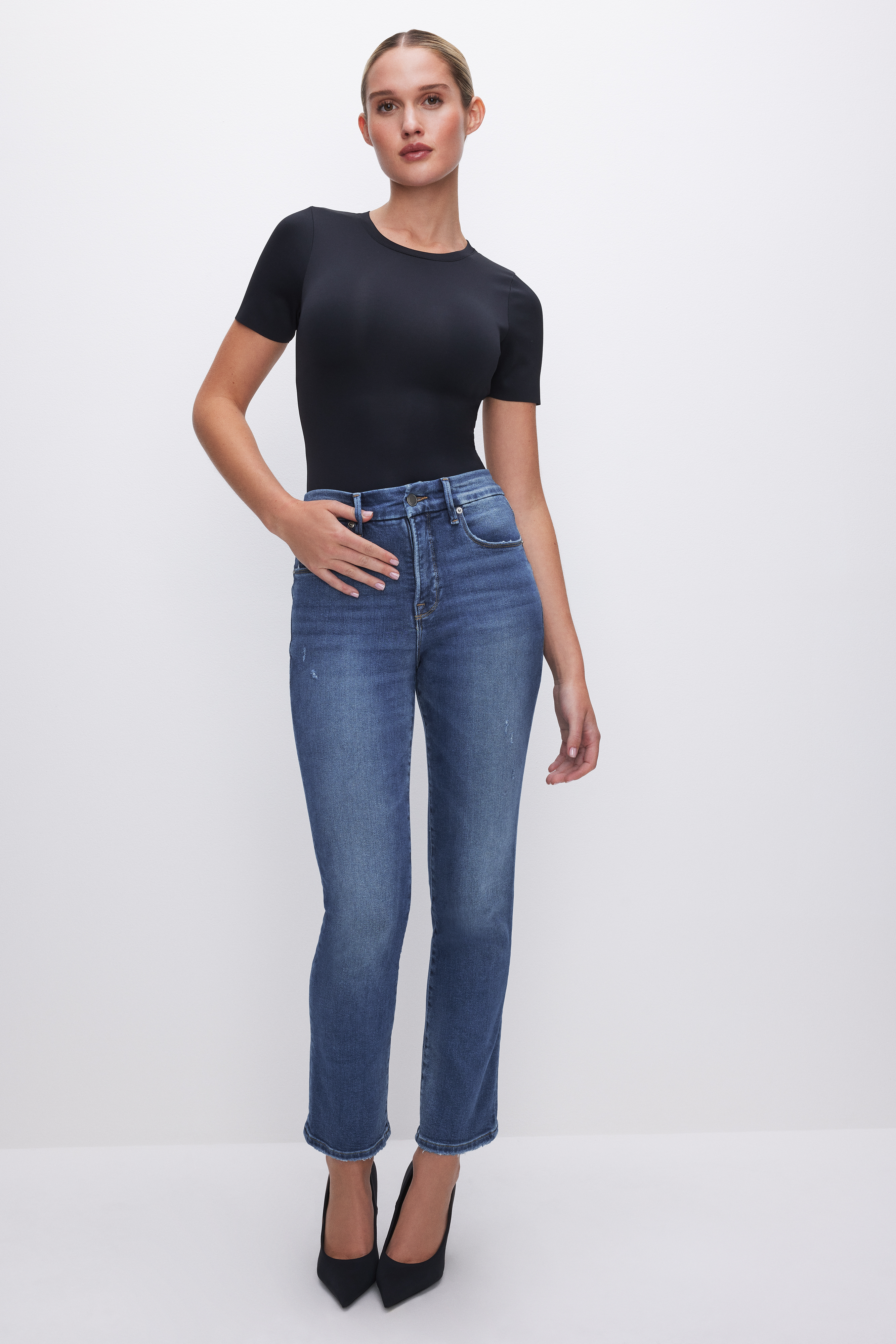 Styled with GOOD LEGS STRAIGHT LIGHT COMPRESSION JEANS | INDIGO271