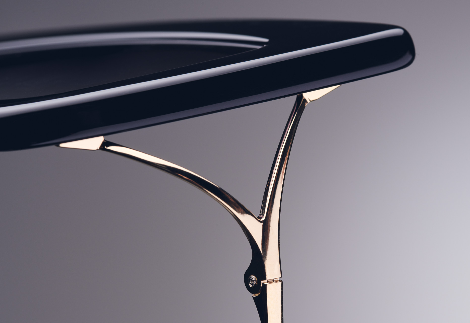 DITA ERASUR TITANIUM WISHBONE TEMPLE DESIGN