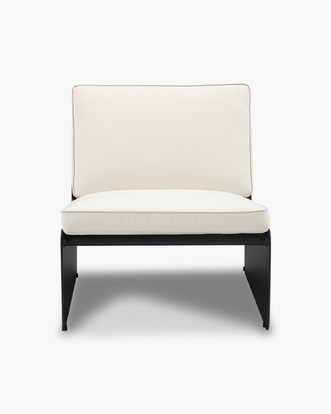 Outdoor Dougie Lounge Chair