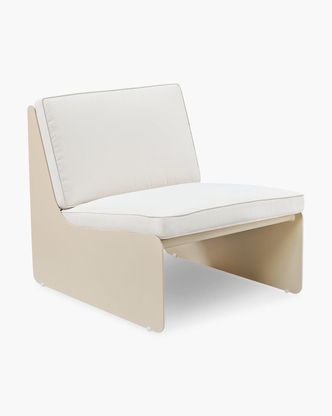 Outdoor Dougie Lounge Chair