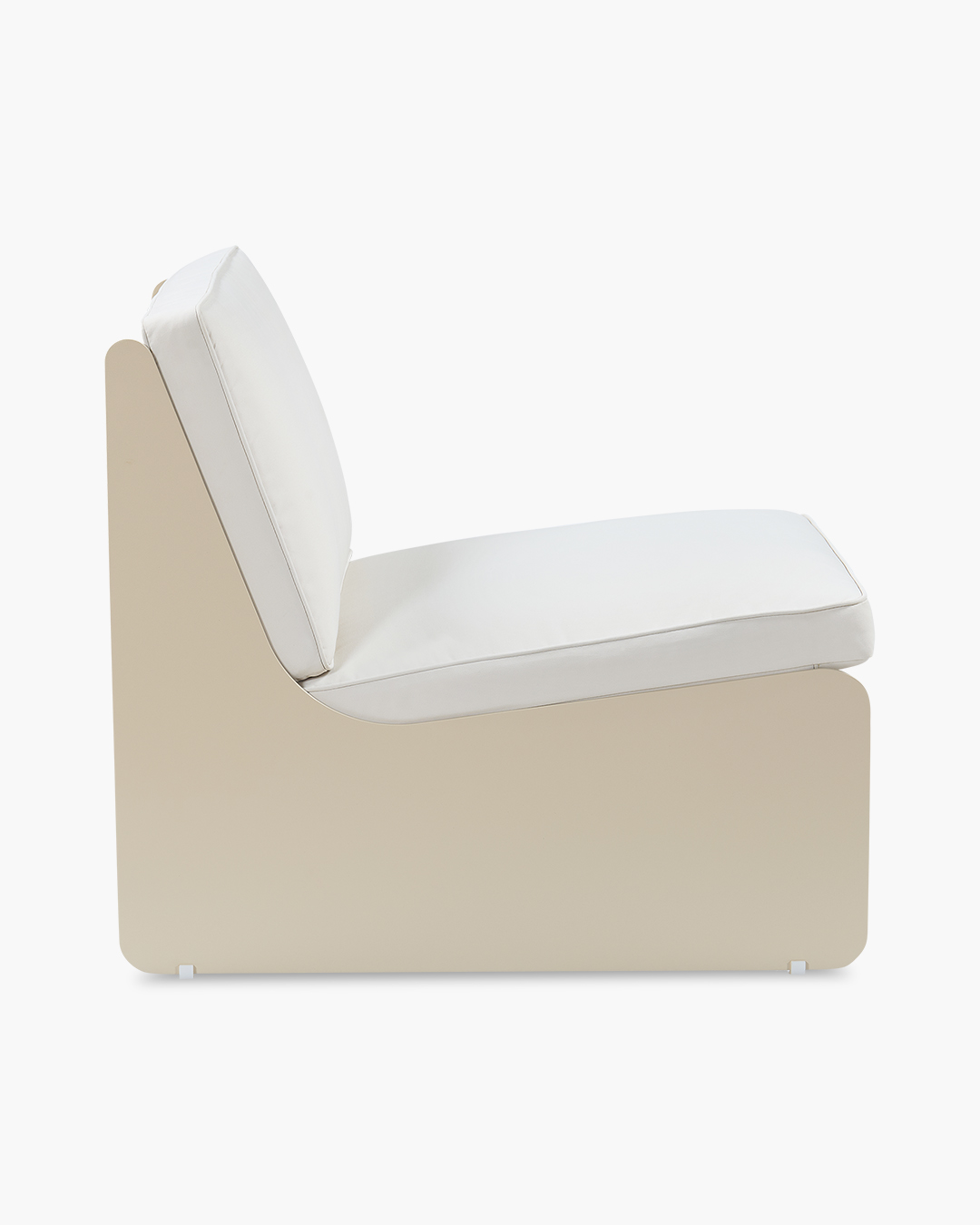 Outdoor Dougie Lounge Chair
