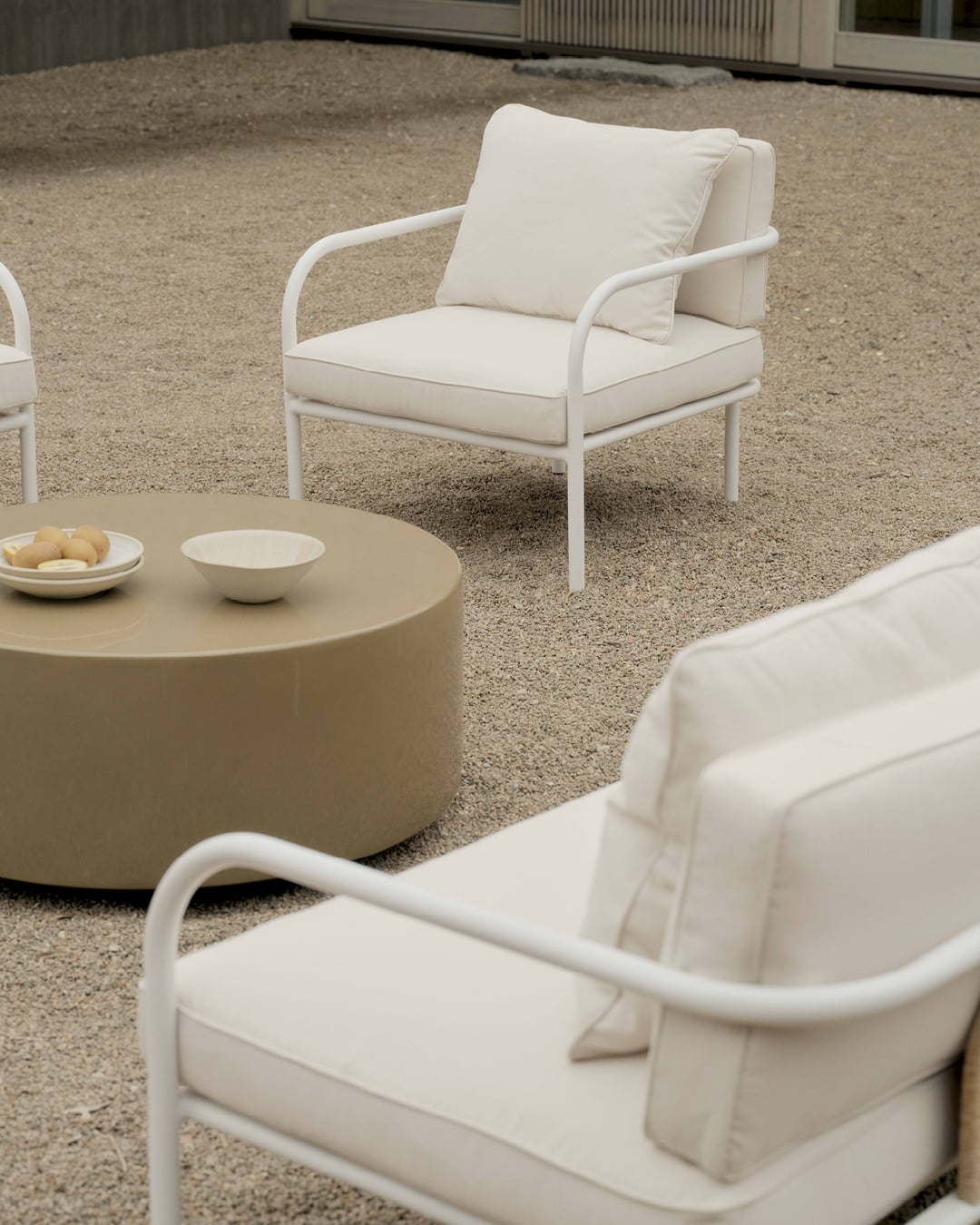 Outdoor Palm Lounge Chair