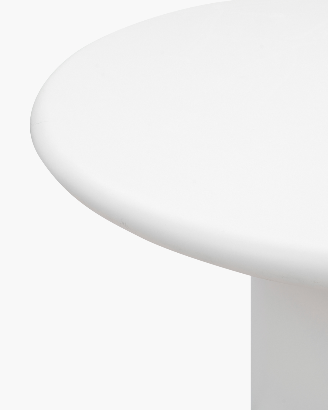 Outdoor Jean De Round Dining Table