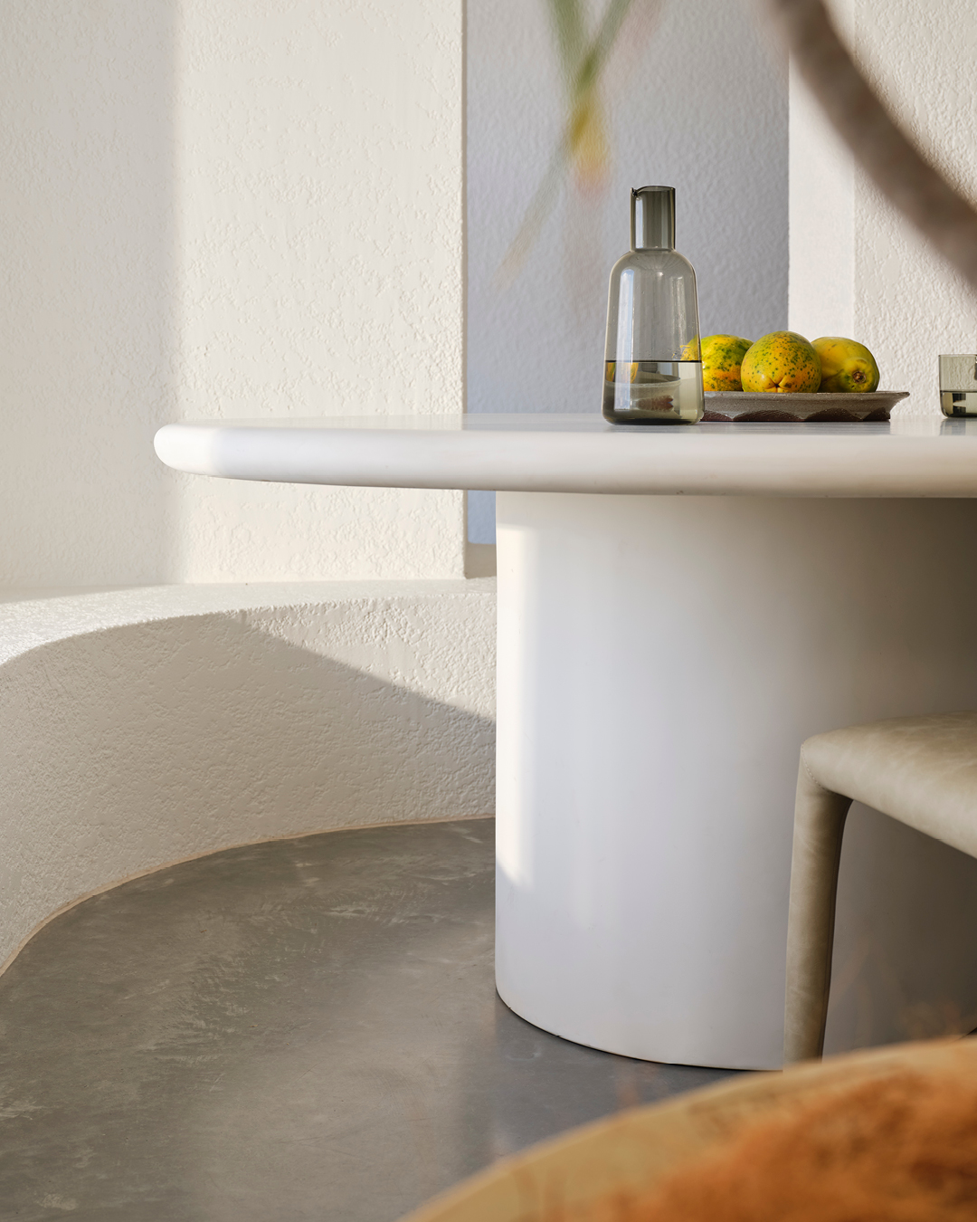 Outdoor Jean De Round Dining Table