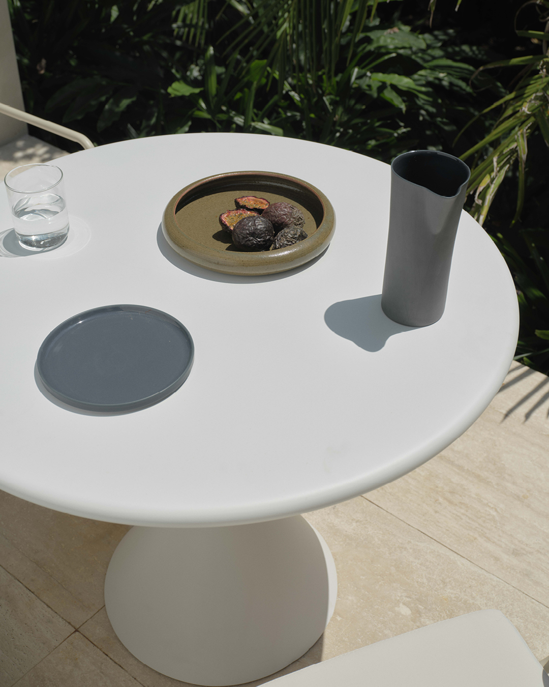 Outdoor Ria Round Dining Table