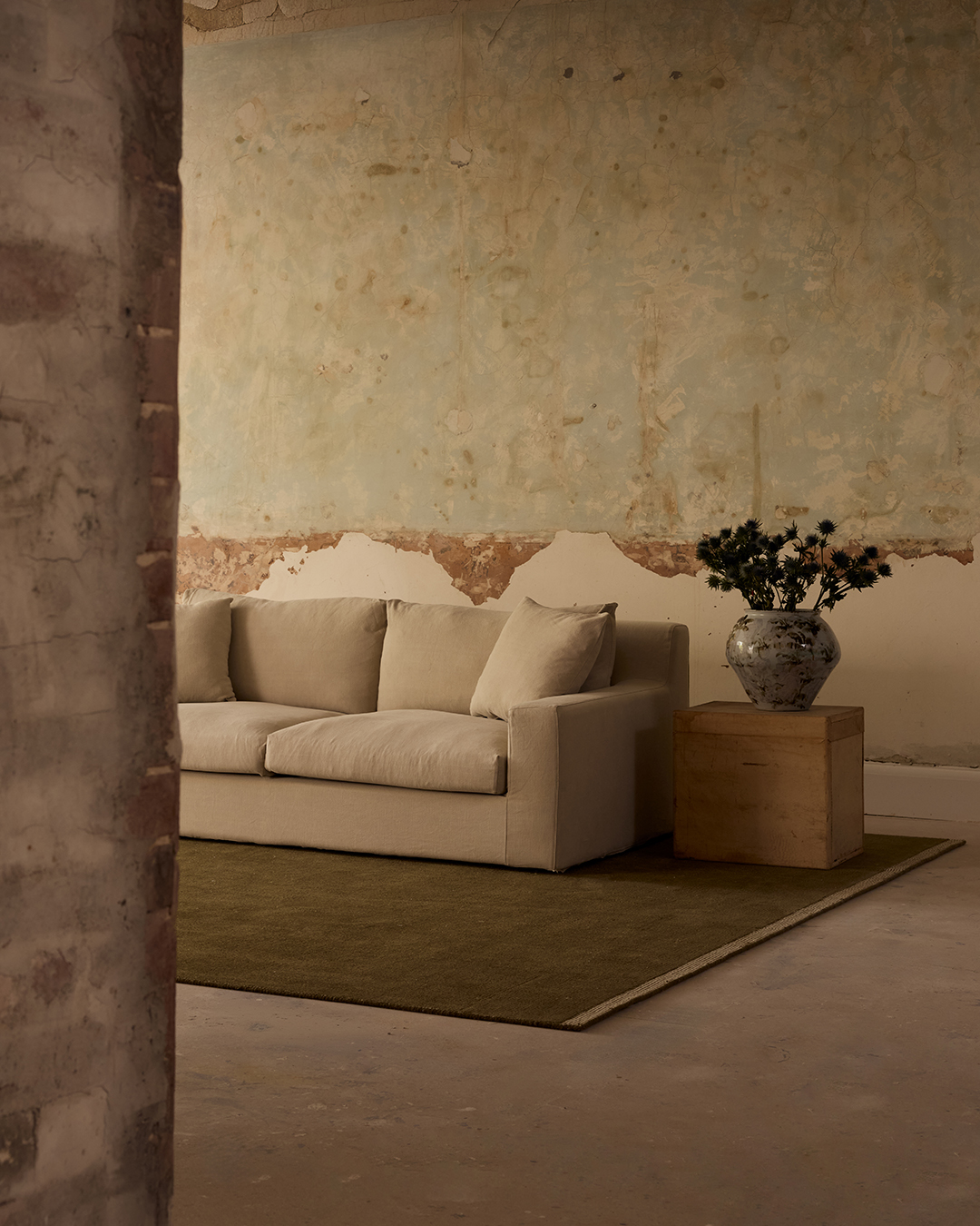 Bayer Sofa