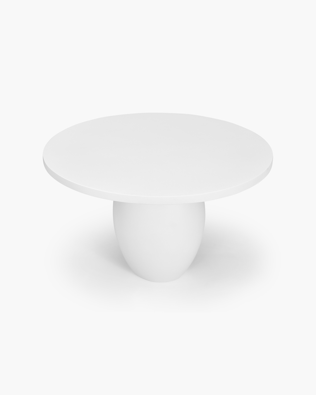Olay Round Dining Table