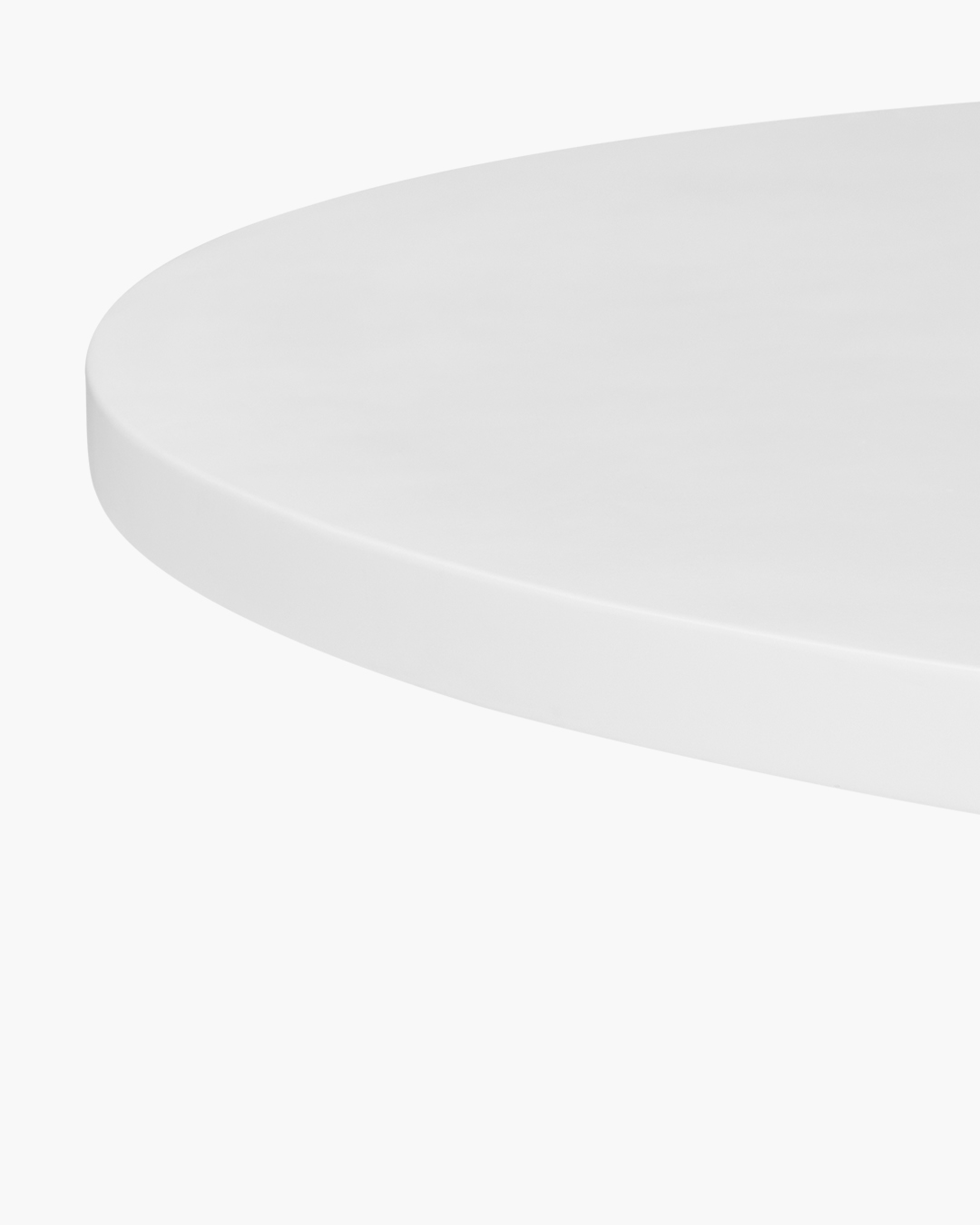 Olay Round Dining Table