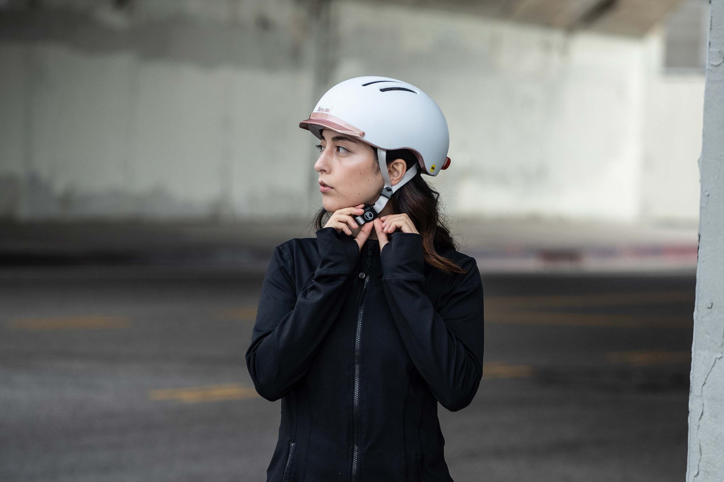 Chapter MIPS Bike Helmet, Supermoon White