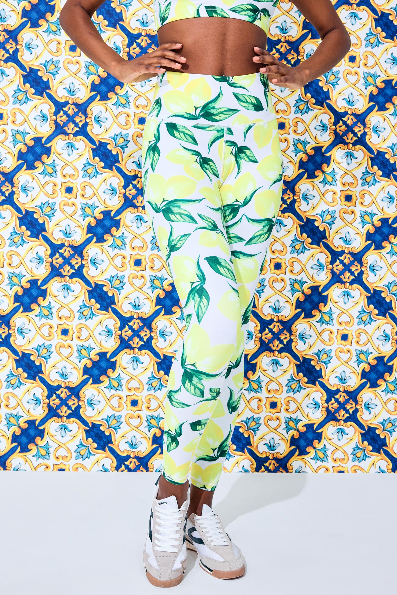 Leggings with sale lemons on them