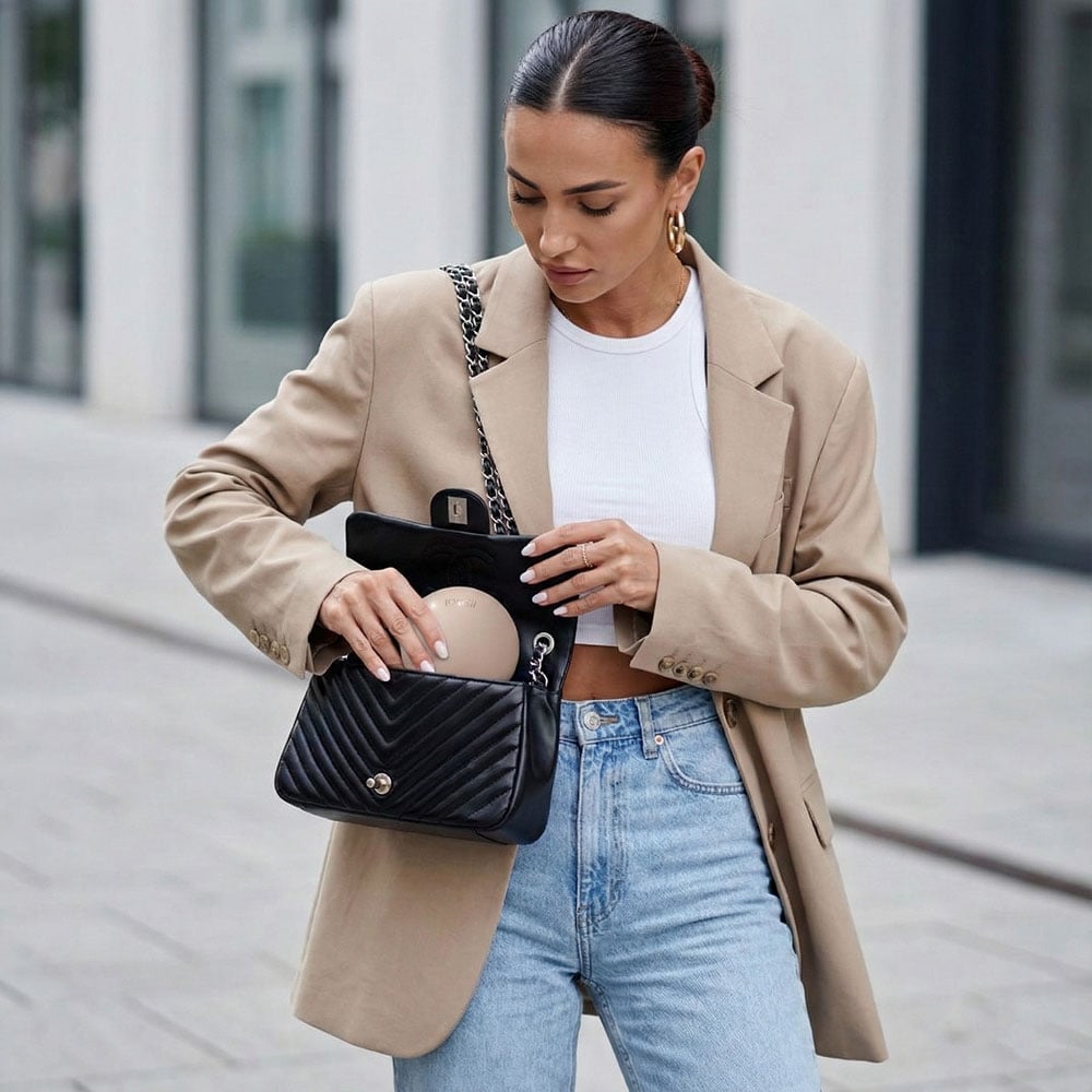 Mini Taylor Lighted Compact is rechargeable so no need for batteries. 