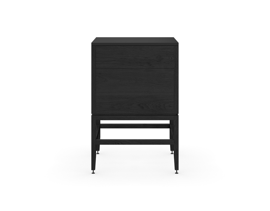 Coquo modular kitchen cabinet with two doors and one drawer in black stained oak with metal handles.