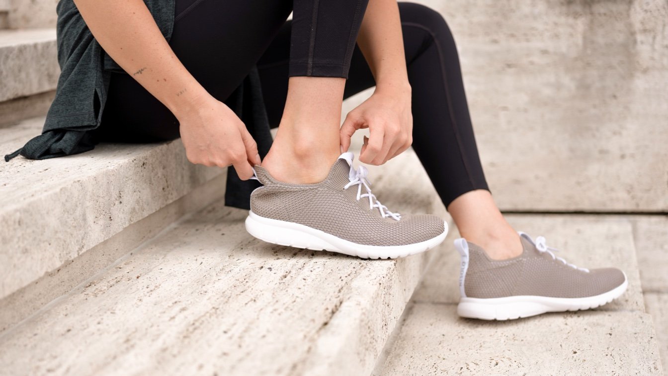 Nisolo Women's Athleisure Eco-Knit Sneaker Grey