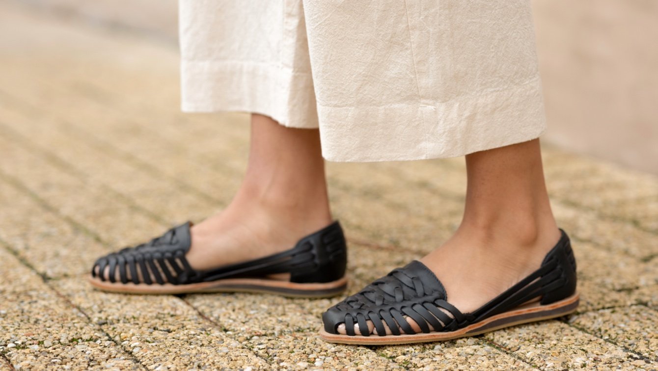 Nisolo Women's Huarache Sandal Black